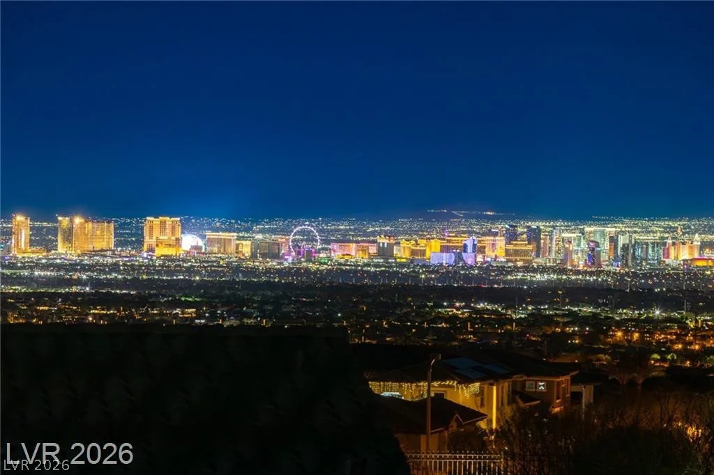 294 Besame, Las Vegas, NV 89138
