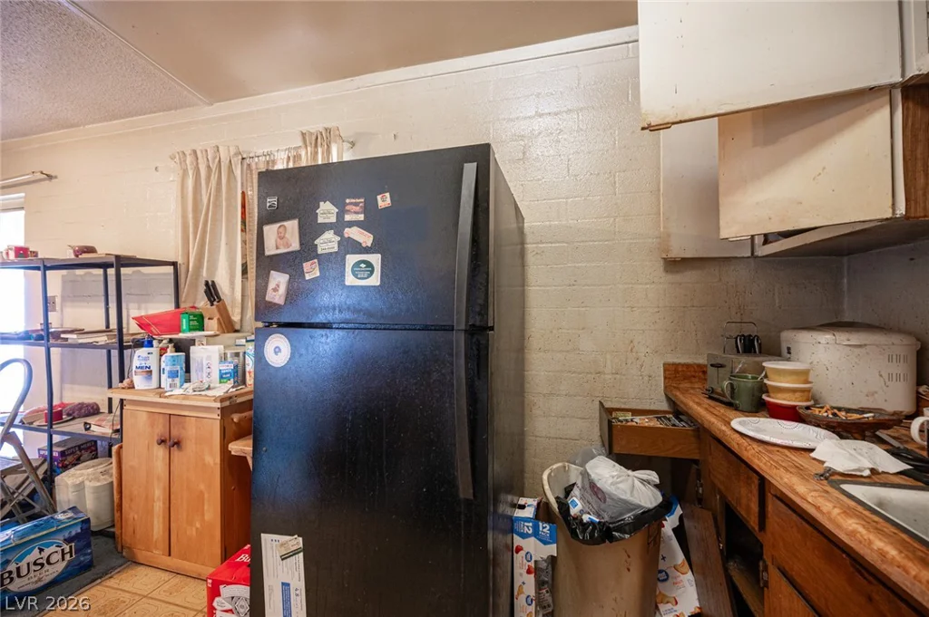 212 Minnesota, Las Vegas, NV 89107