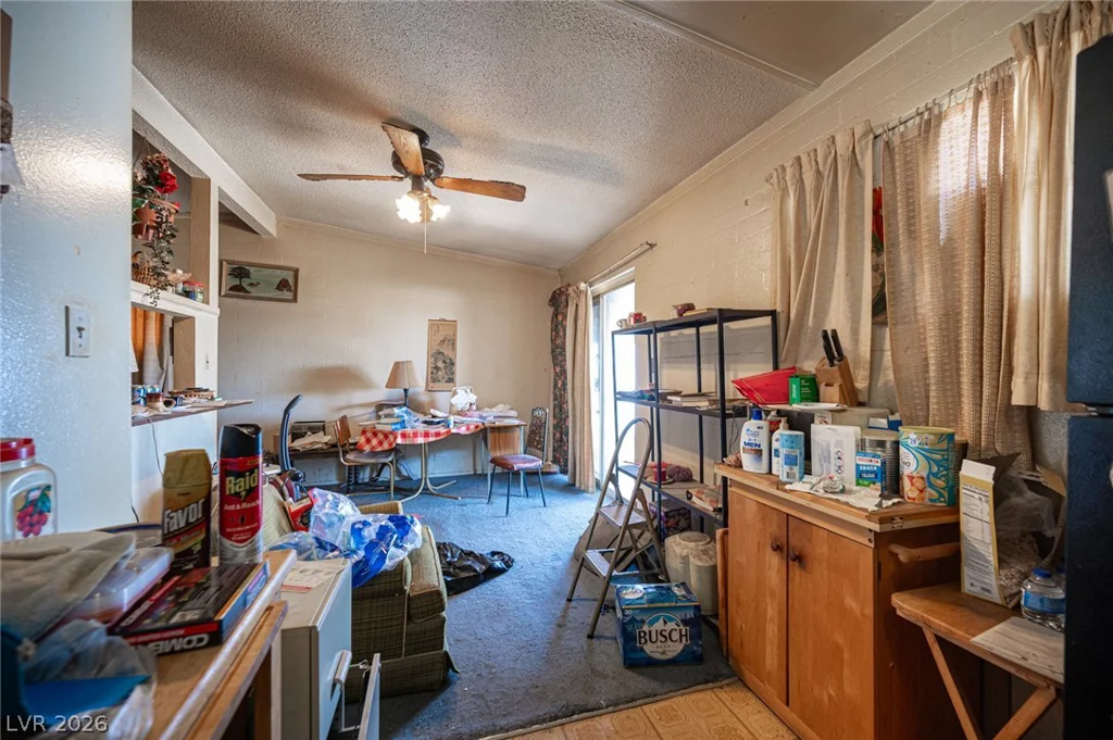 212 Minnesota, Las Vegas, NV 89107