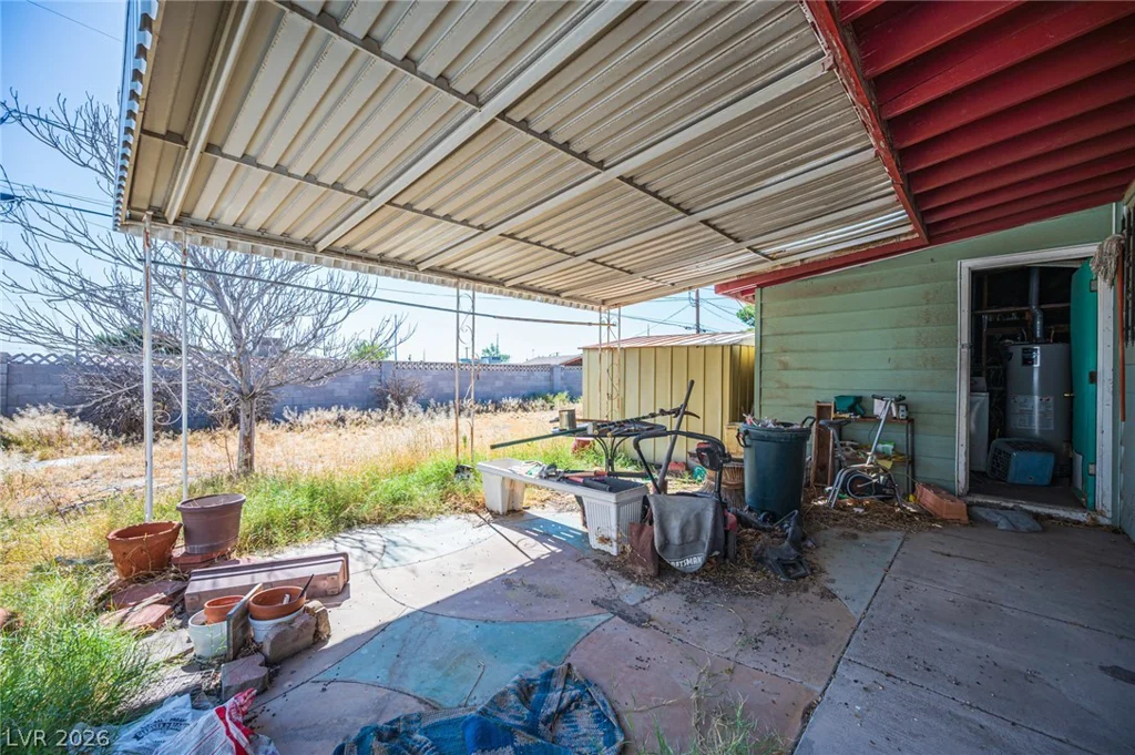 212 Minnesota, Las Vegas, NV 89107