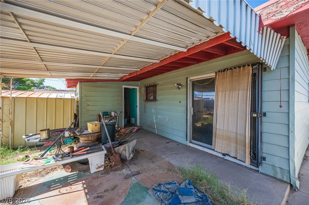 212 Minnesota, Las Vegas, NV 89107