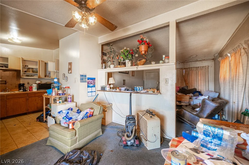 212 Minnesota, Las Vegas, NV 89107