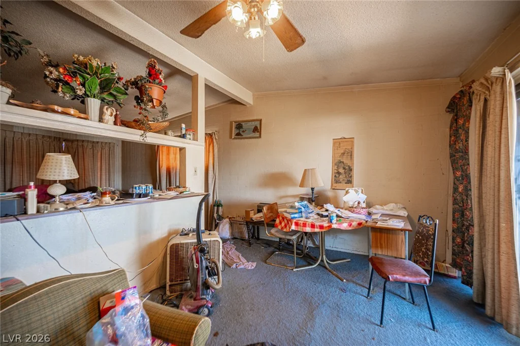 212 Minnesota, Las Vegas, NV 89107