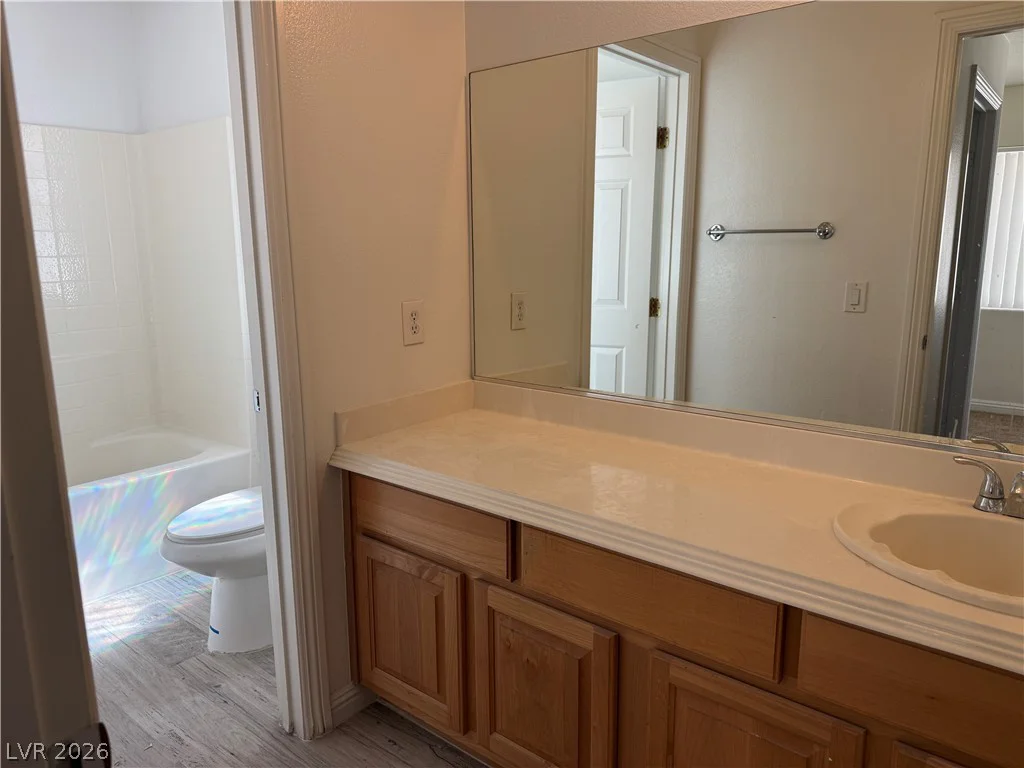 8930 Catfish Stream, Las Vegas, NV 89178