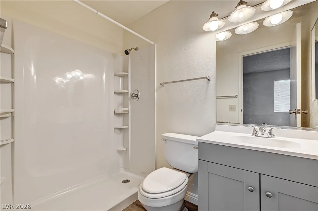 817 Rock Springs, Las Vegas, NV 89128