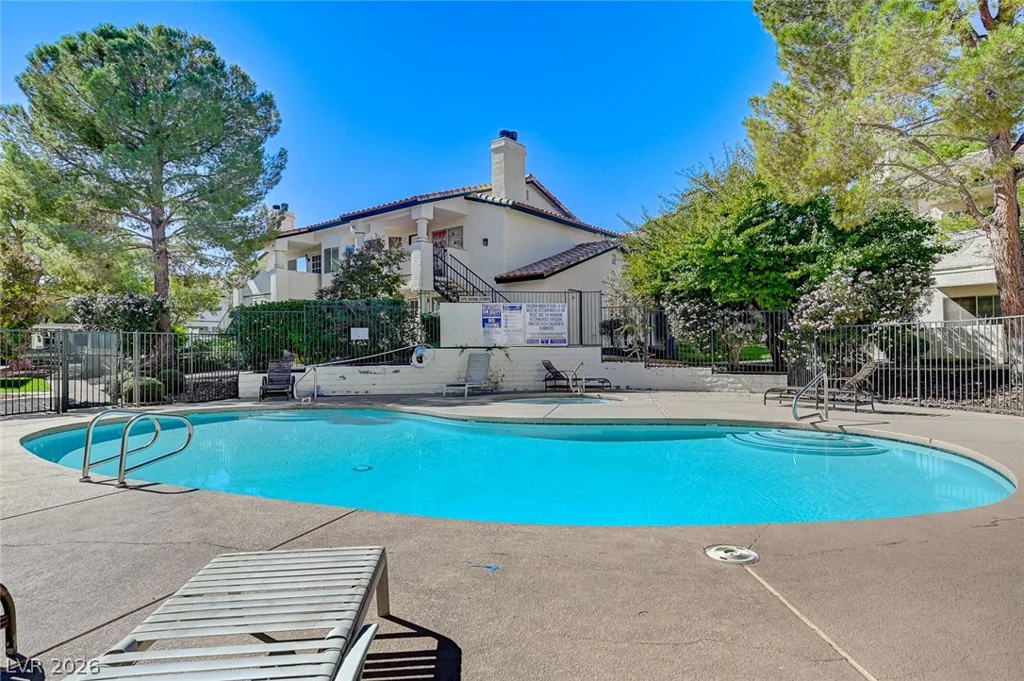 817 Rock Springs, Las Vegas, NV 89128