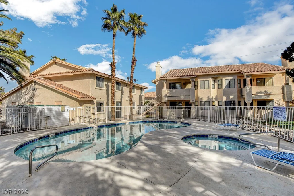 817 Rock Springs, Las Vegas, NV 89128