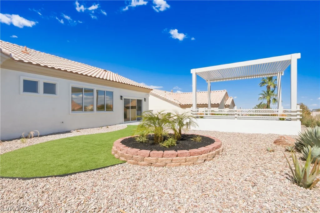 10809 Clarion, Las Vegas, NV 89134