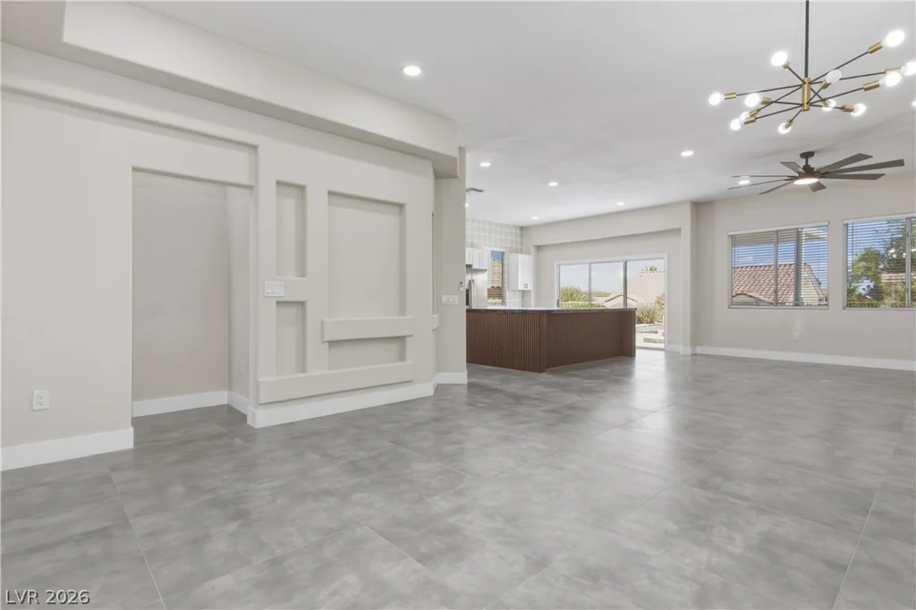 10809 Clarion, Las Vegas, NV 89134