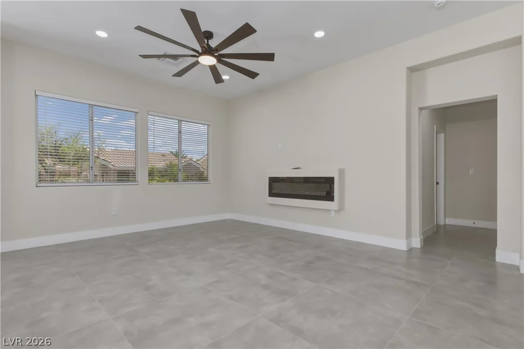 10809 Clarion, Las Vegas, NV 89134