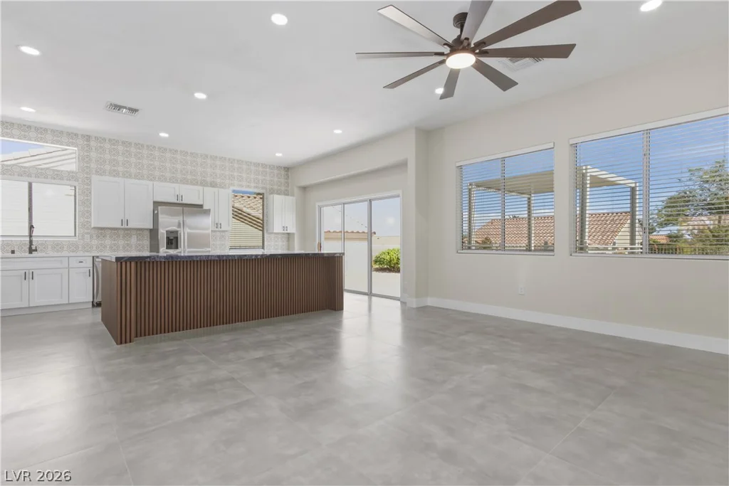 10809 Clarion, Las Vegas, NV 89134
