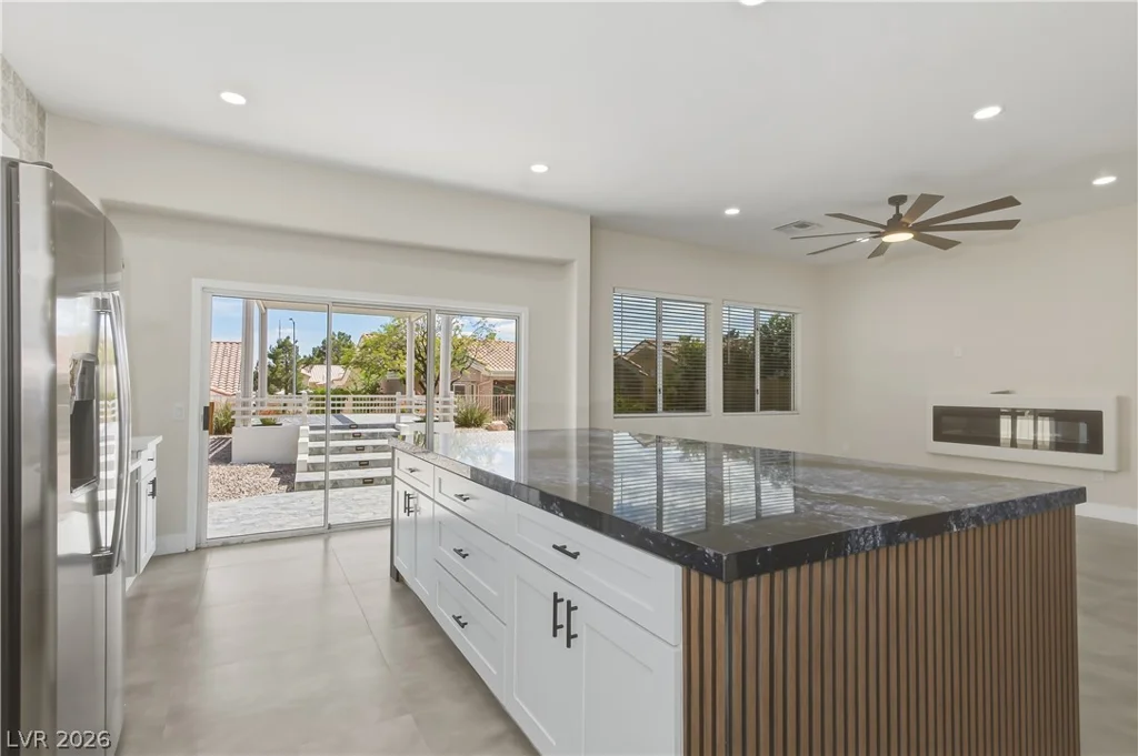 10809 Clarion, Las Vegas, NV 89134