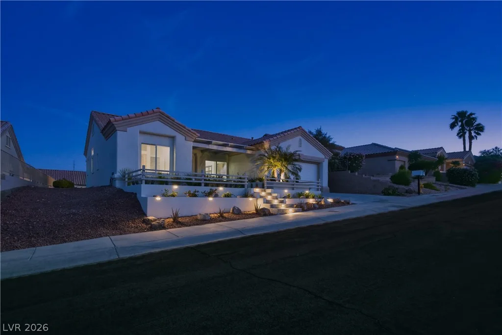 10809 Clarion, Las Vegas, NV 89134