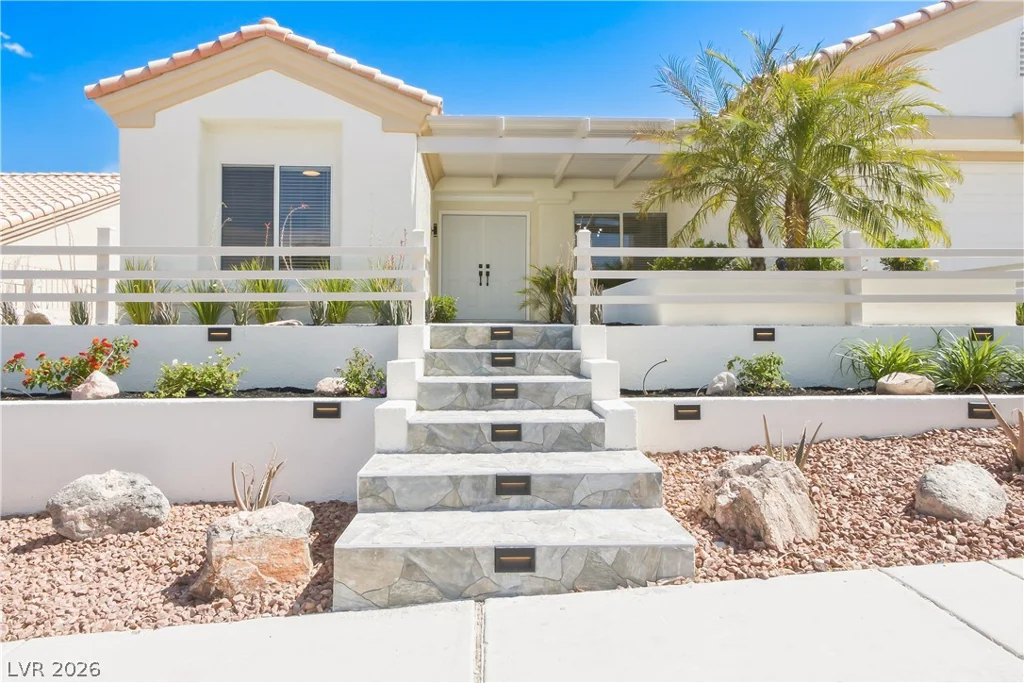10809 Clarion, Las Vegas, NV 89134