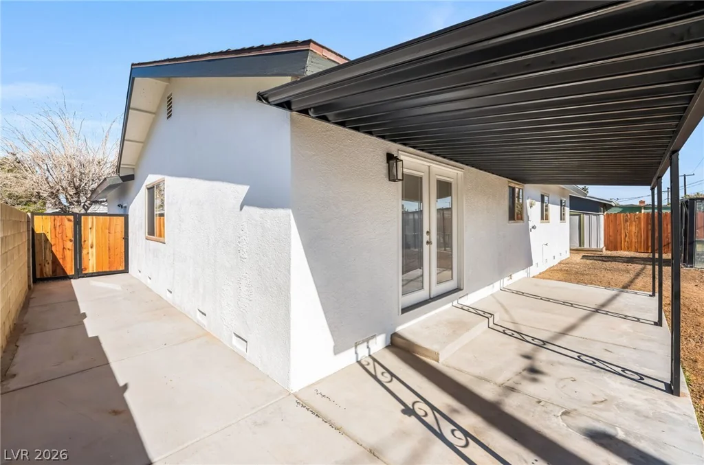 2201 Piper, North Las Vegas, NV 89030