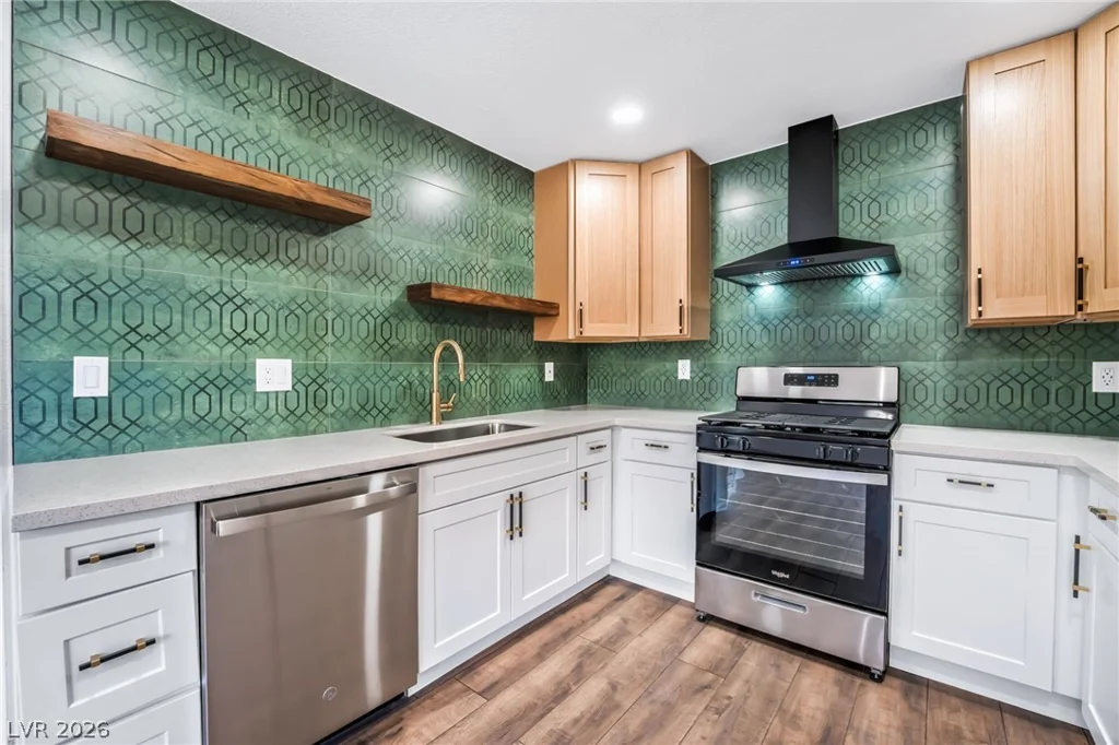 2201 Piper, North Las Vegas, NV 89030