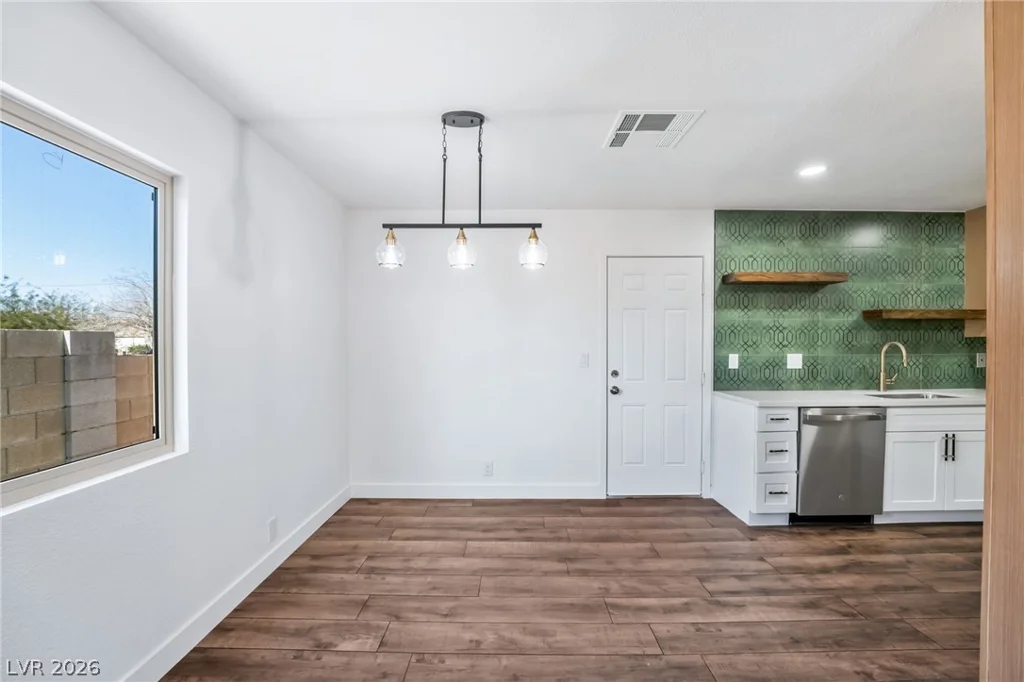 2201 Piper, North Las Vegas, NV 89030