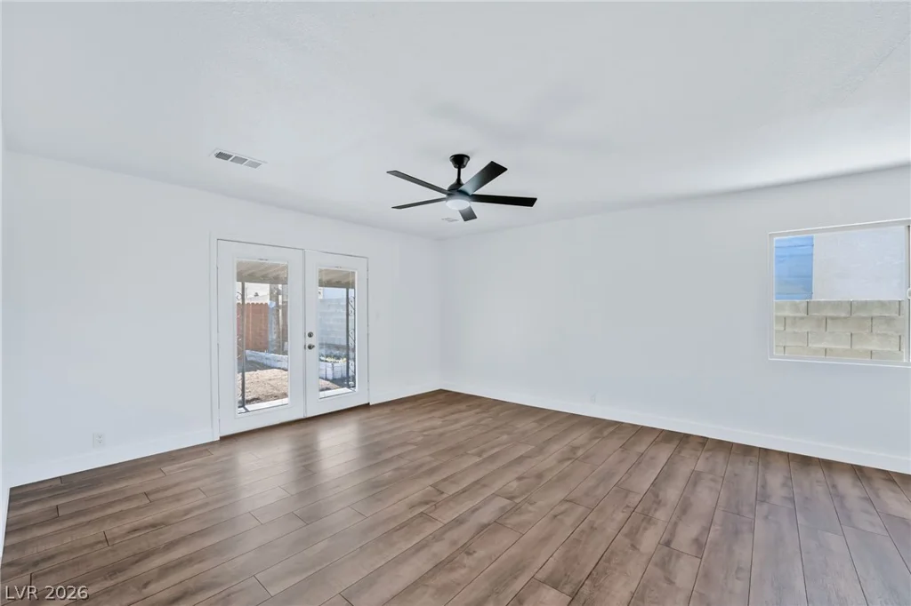 2201 Piper, North Las Vegas, NV 89030