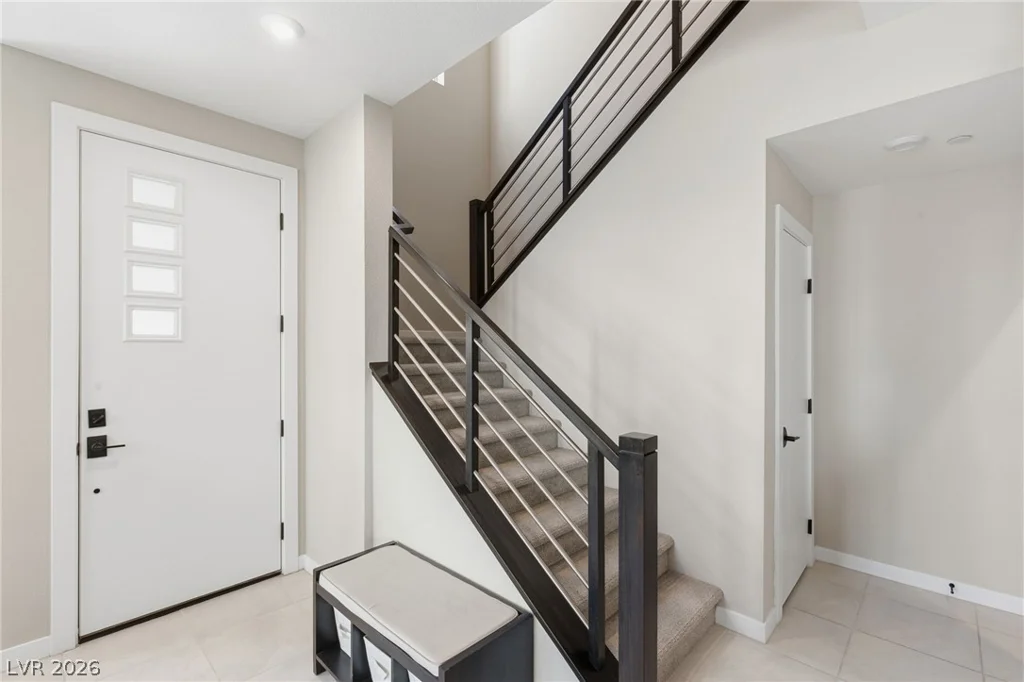 9858 Laurel Tree, Las Vegas, NV 89141