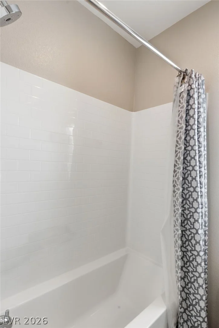 9858 Laurel Tree, Las Vegas, NV 89141