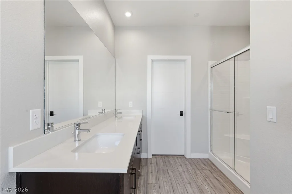 9858 Laurel Tree, Las Vegas, NV 89141