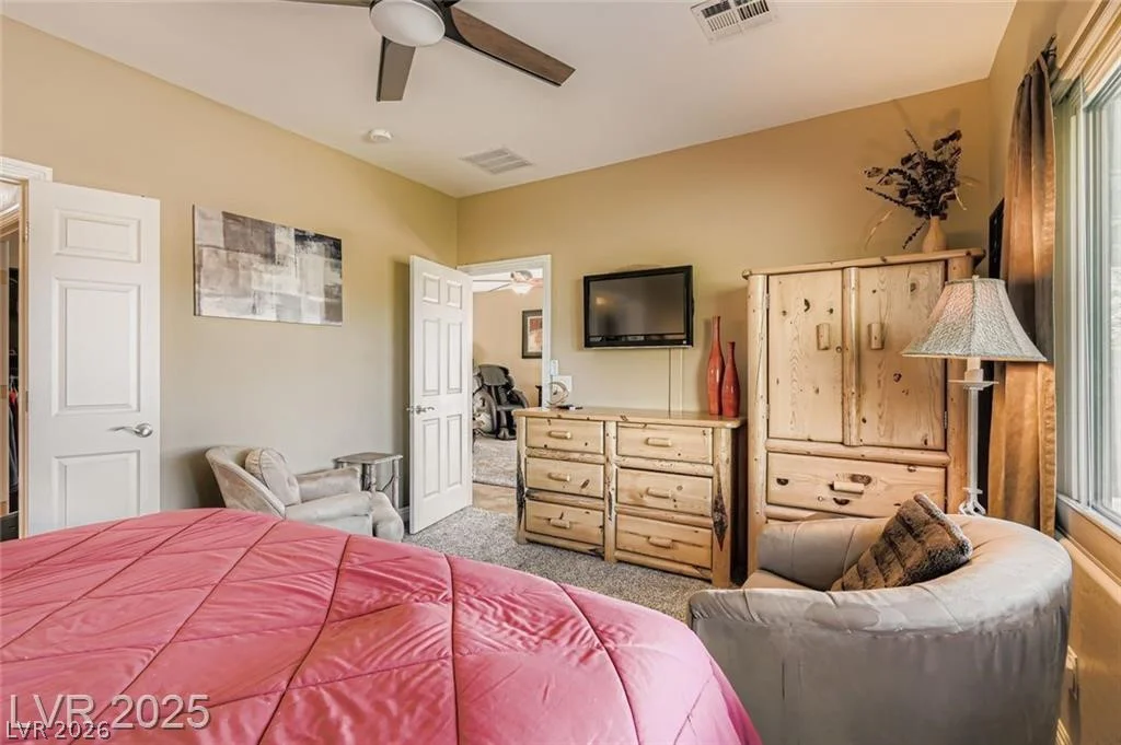 3385 Blue Ribbon Downs, Las Vegas, NV 89122