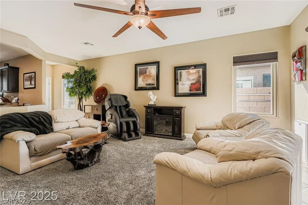 3385 Blue Ribbon Downs, Las Vegas, NV 89122