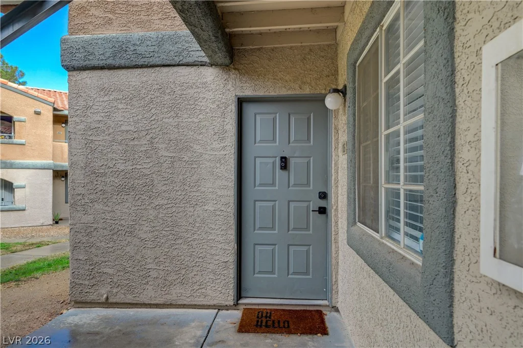 5260 Mission Monterey, Las Vegas, NV 89107