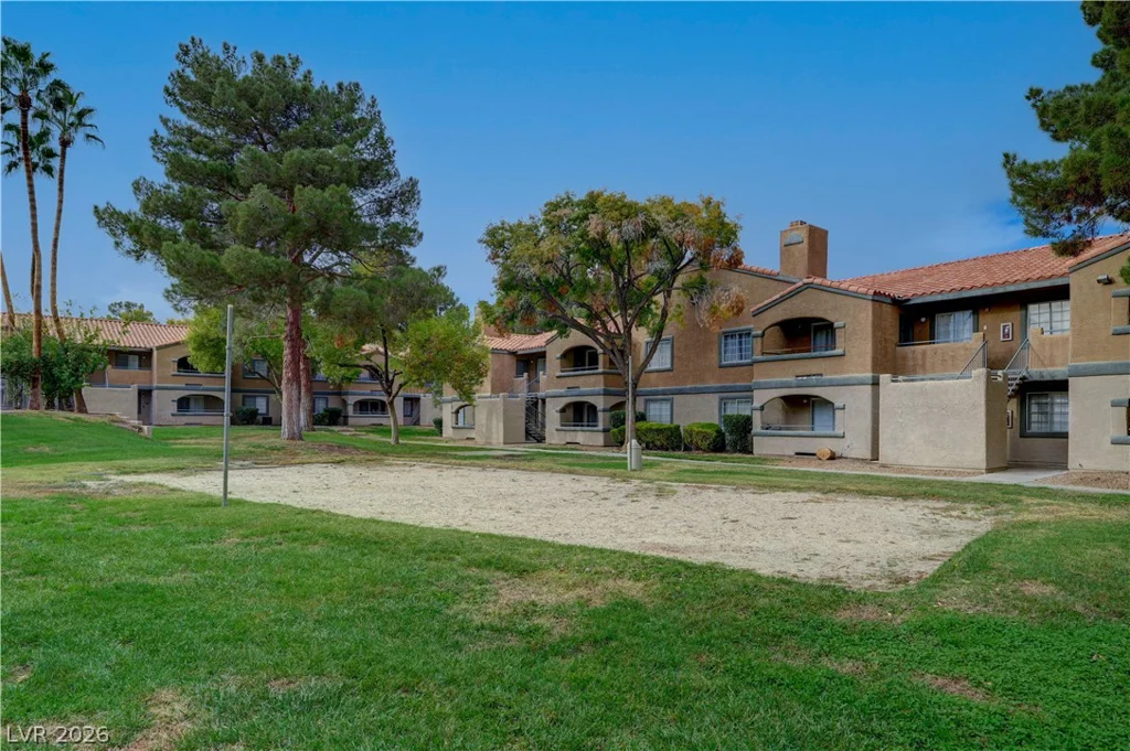 5260 Mission Monterey, Las Vegas, NV 89107