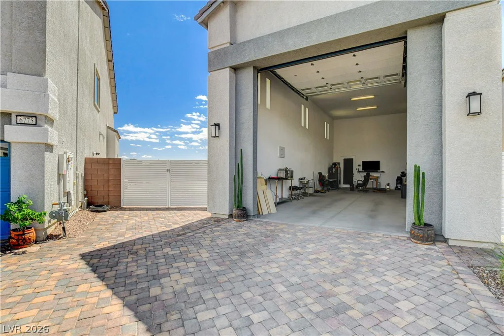 6775 Stella Rosa, Las Vegas, NV 89139