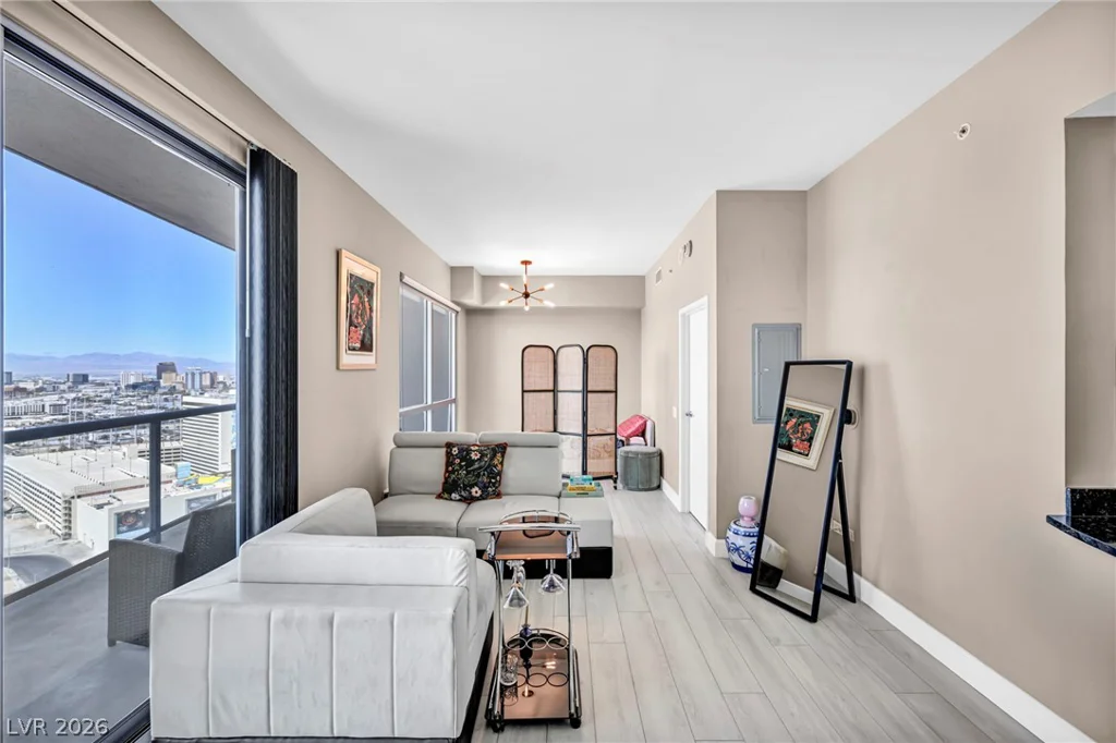 200 Sahara, Las Vegas, NV 89102