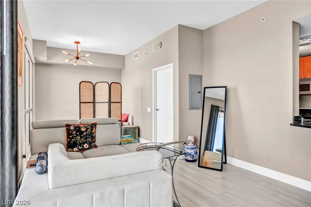 200 Sahara, Las Vegas, NV 89102