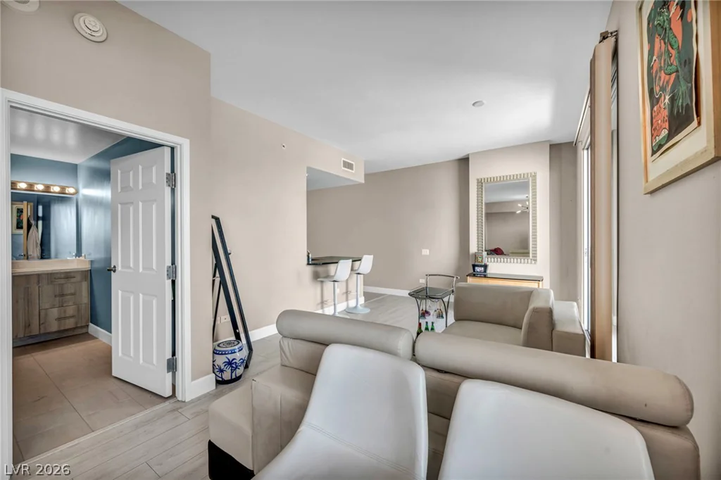 200 Sahara, Las Vegas, NV 89102