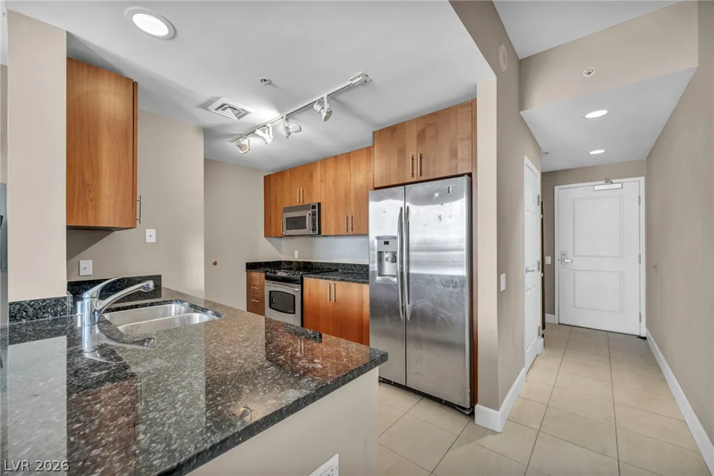 200 Sahara, Las Vegas, NV 89102