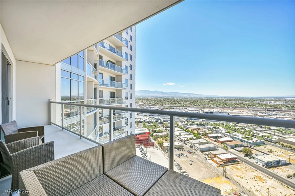 200 Sahara, Las Vegas, NV 89102