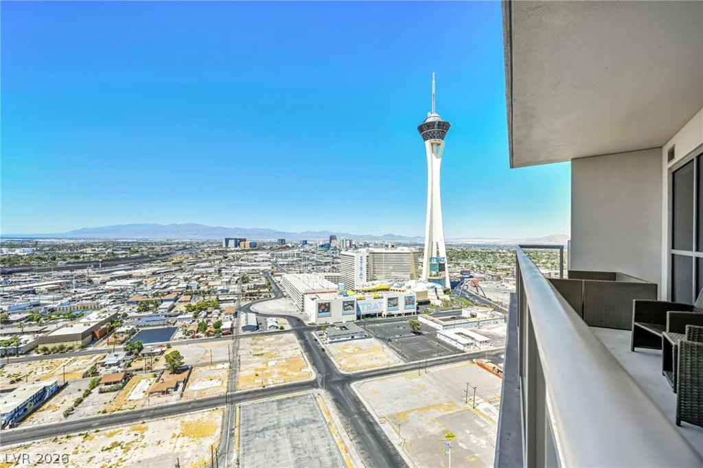 200 Sahara, Las Vegas, NV 89102
