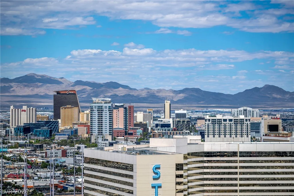 200 Sahara, Las Vegas, NV 89102