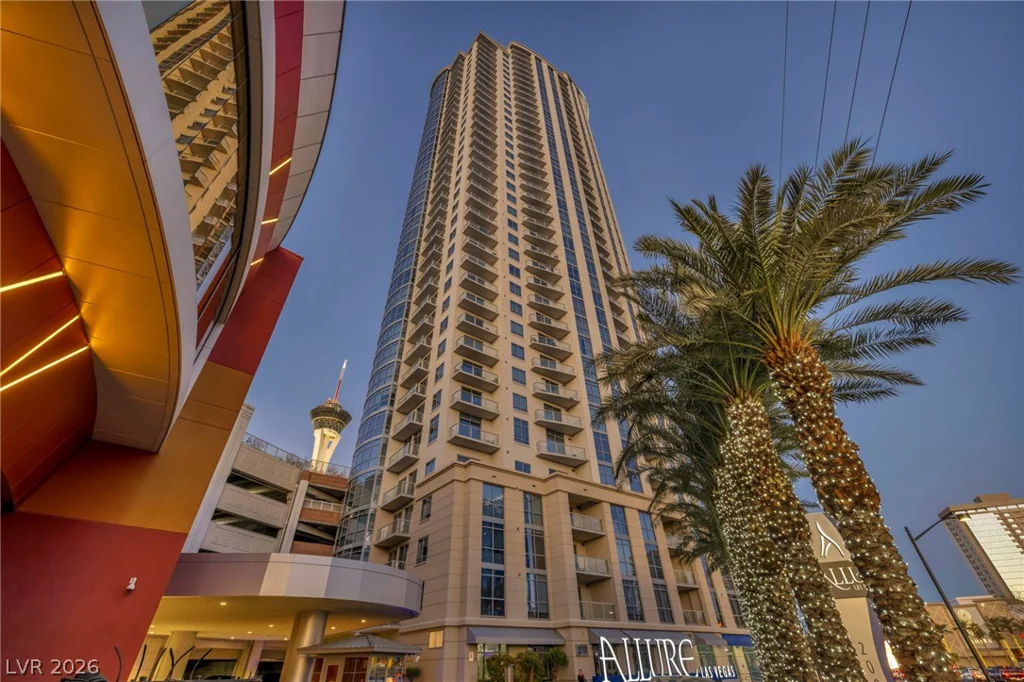 200 Sahara, Las Vegas, NV 89102