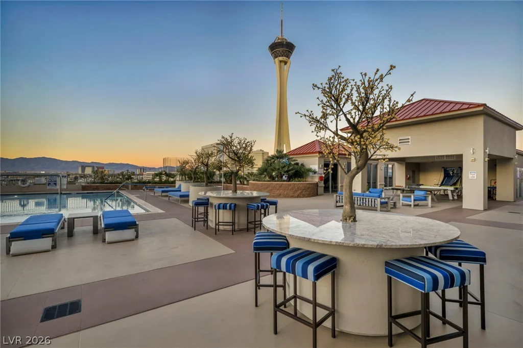 200 Sahara, Las Vegas, NV 89102
