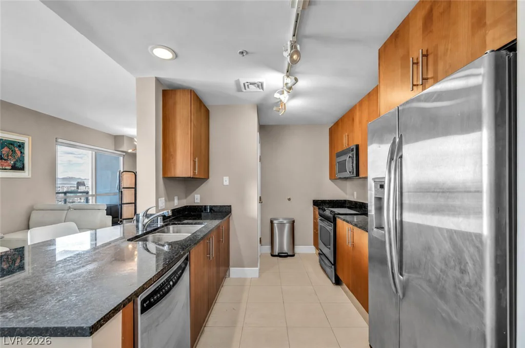 200 Sahara, Las Vegas, NV 89102