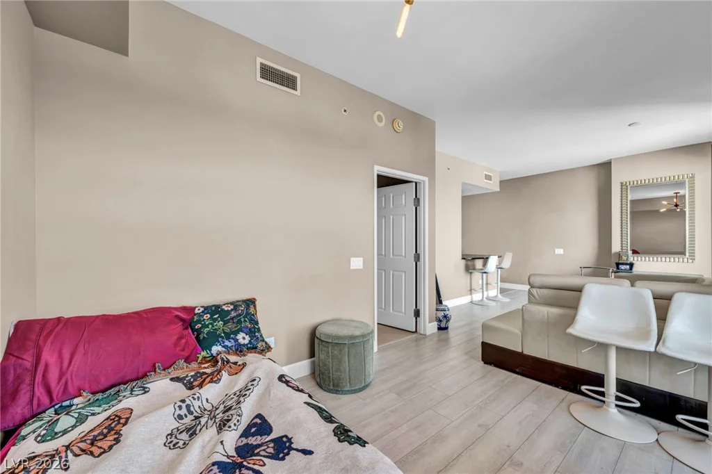200 Sahara, Las Vegas, NV 89102