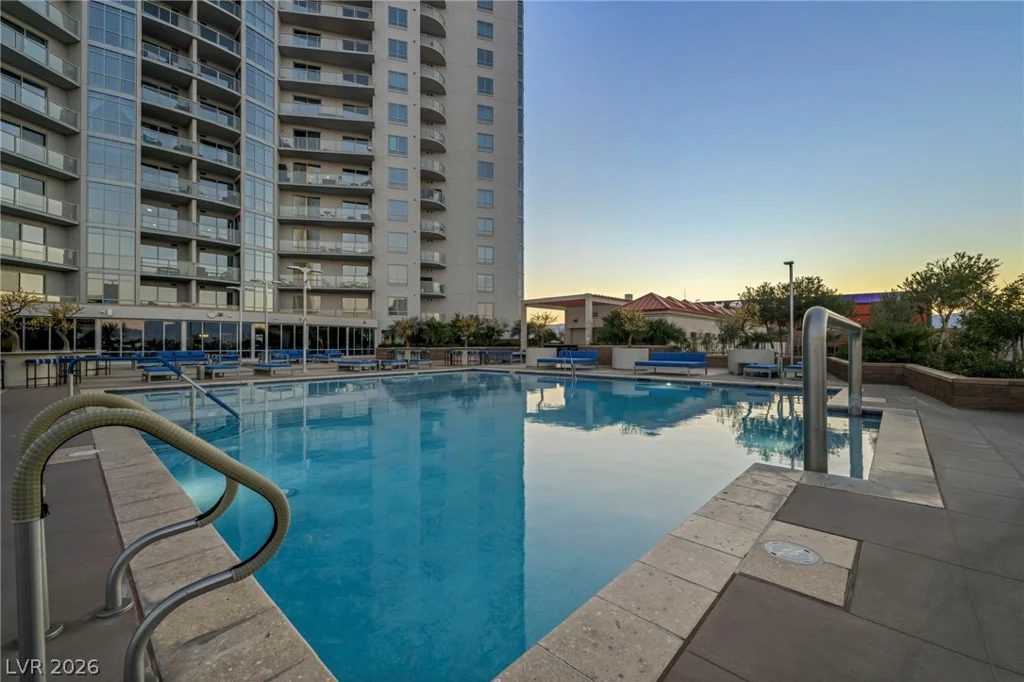 200 Sahara, Las Vegas, NV 89102