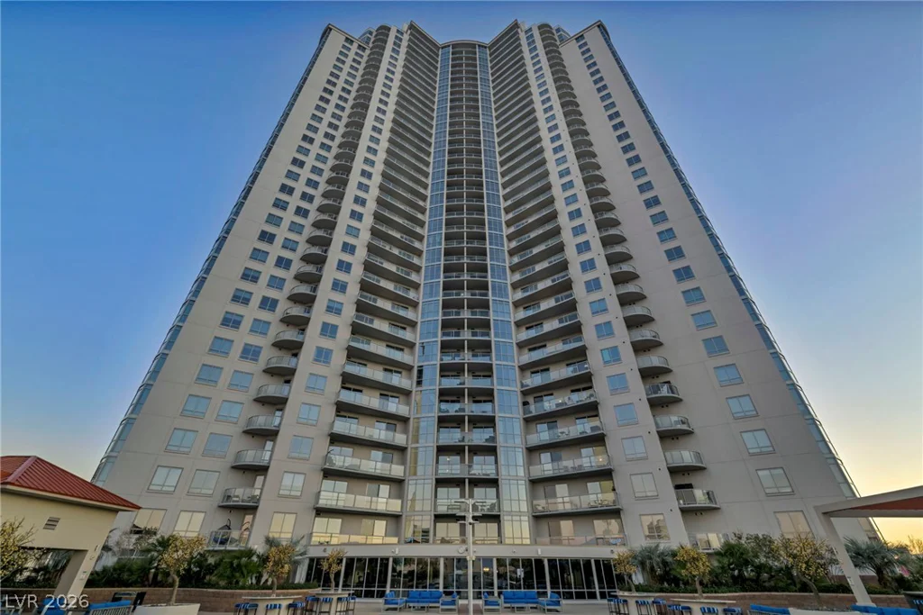 200 Sahara, Las Vegas, NV 89102