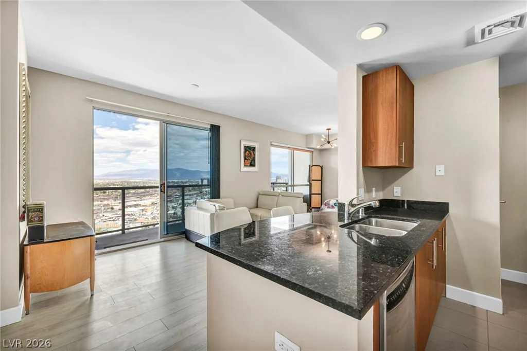 200 Sahara, Las Vegas, NV 89102