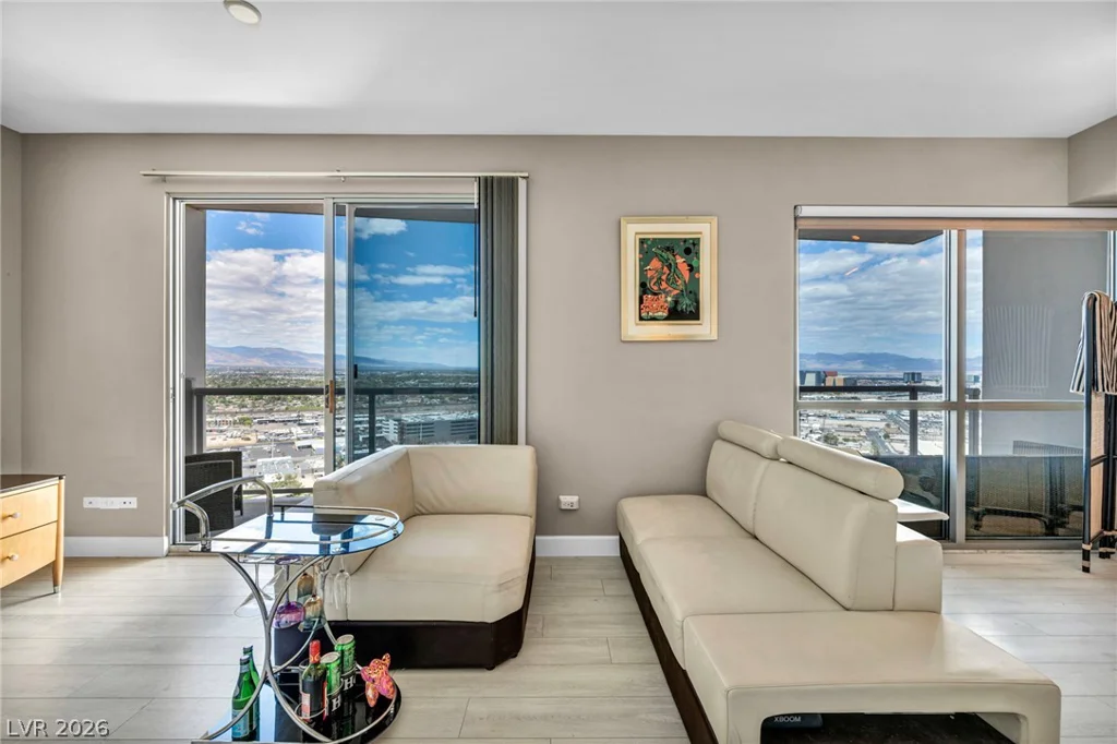 200 Sahara, Las Vegas, NV 89102