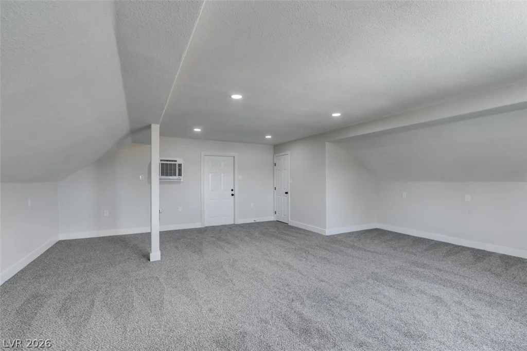 4702 Black Stallion, North Las Vegas, NV 89031