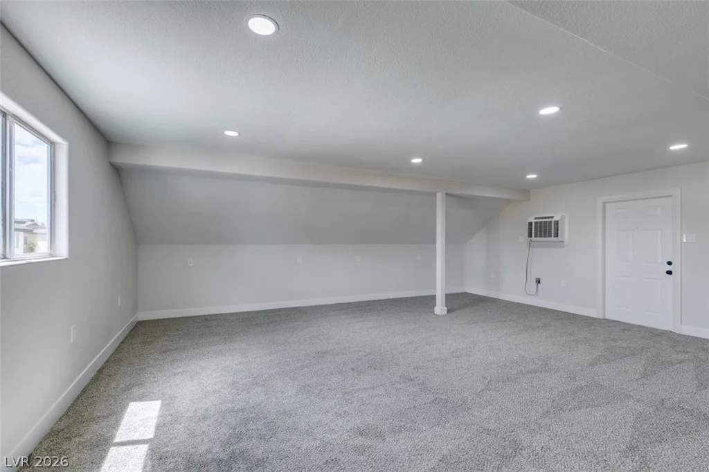 4702 Black Stallion, North Las Vegas, NV 89031