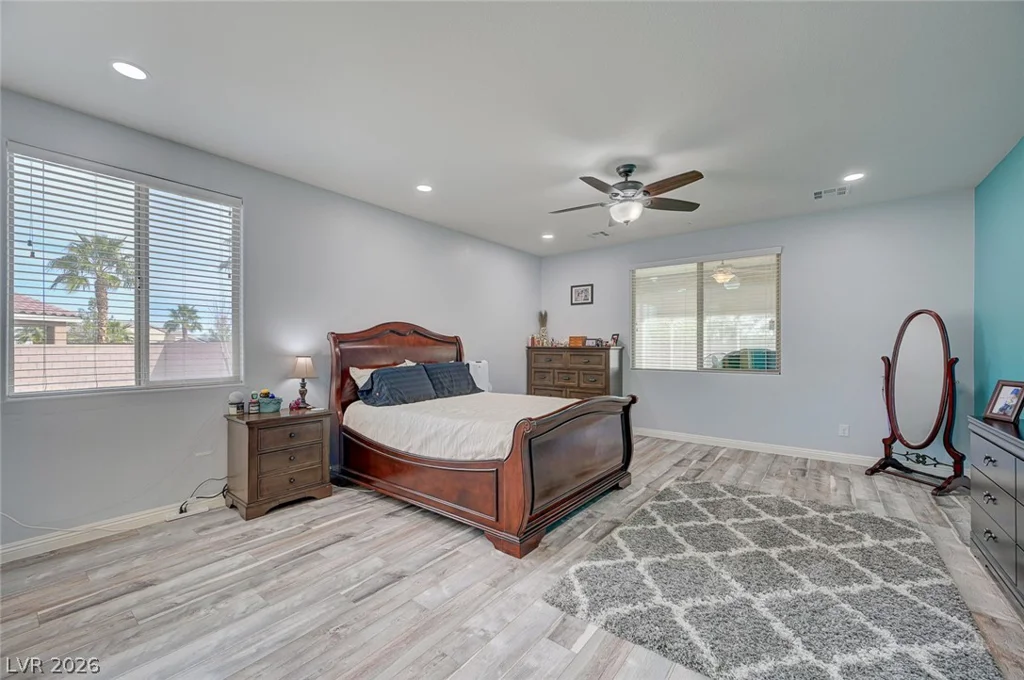 676 Suguaro Bluffs, Henderson, NV 89014