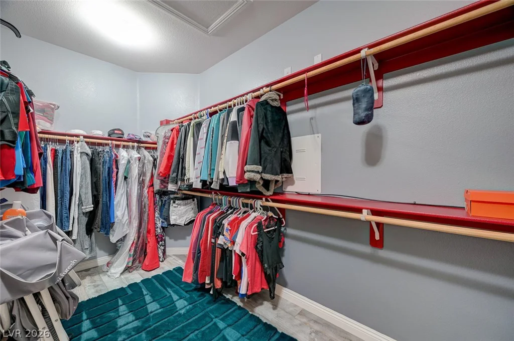 676 Suguaro Bluffs, Henderson, NV 89014