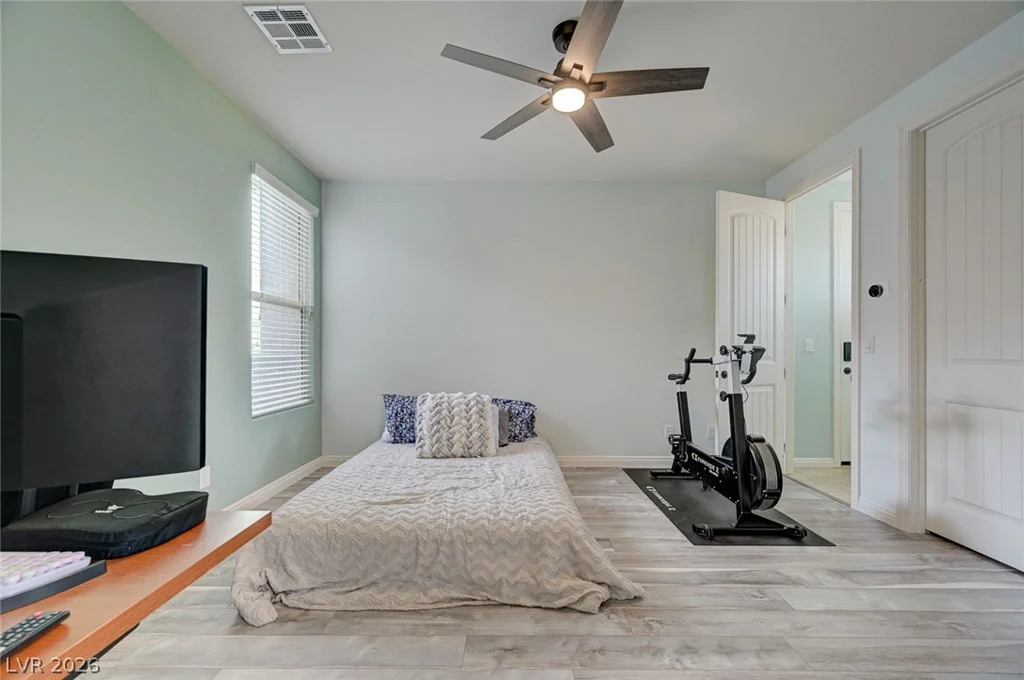 676 Suguaro Bluffs, Henderson, NV 89014